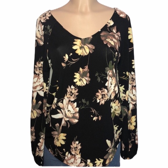 Cupio Black Floral Long Sleeve V Neck - Picture 3 of 8